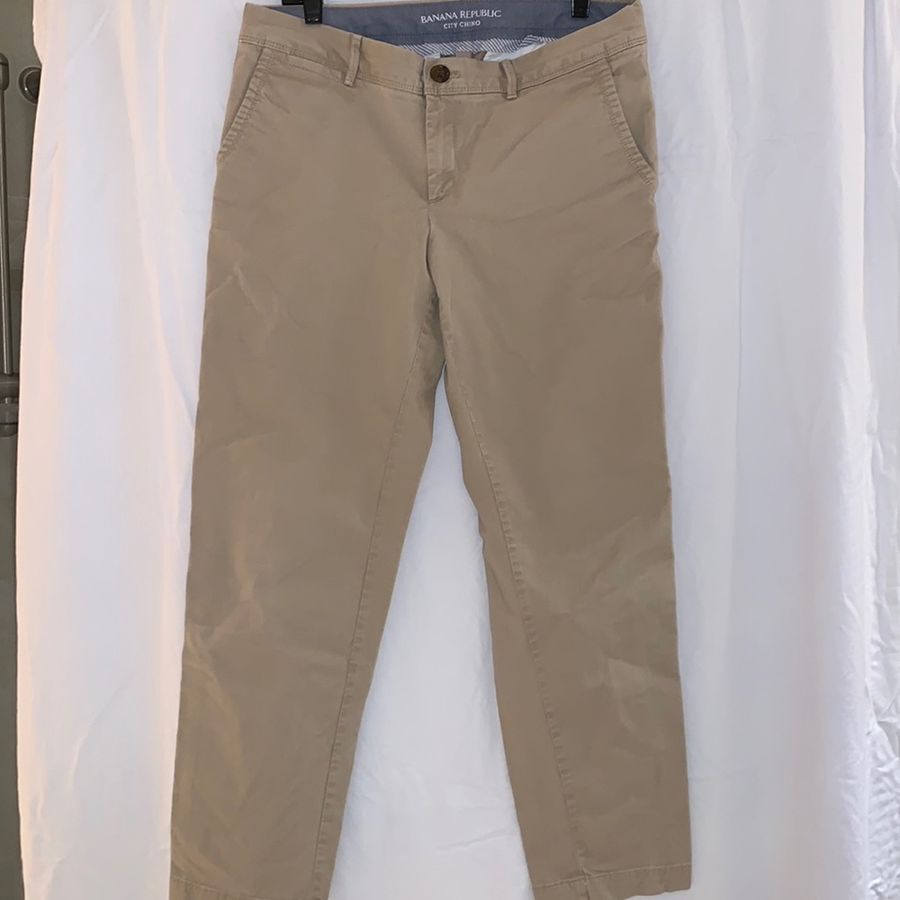 Banana republic city chino pants size 6.